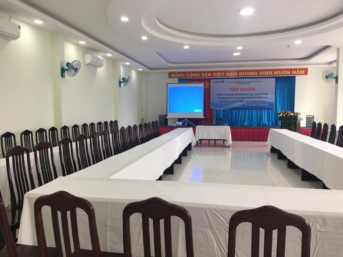 Cong Doan Gia Lai Hotel Pleiku Bagian luar foto