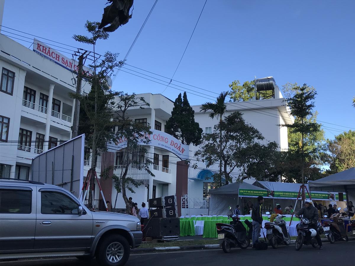 Cong Doan Gia Lai Hotel Pleiku Bagian luar foto
