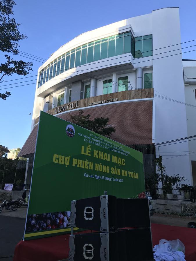 Cong Doan Gia Lai Hotel Pleiku Bagian luar foto